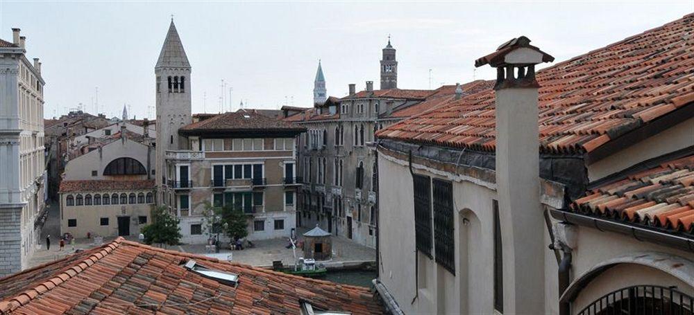 Appartamento Garden Ca' Rezzonico Benátky Exteriér fotografie