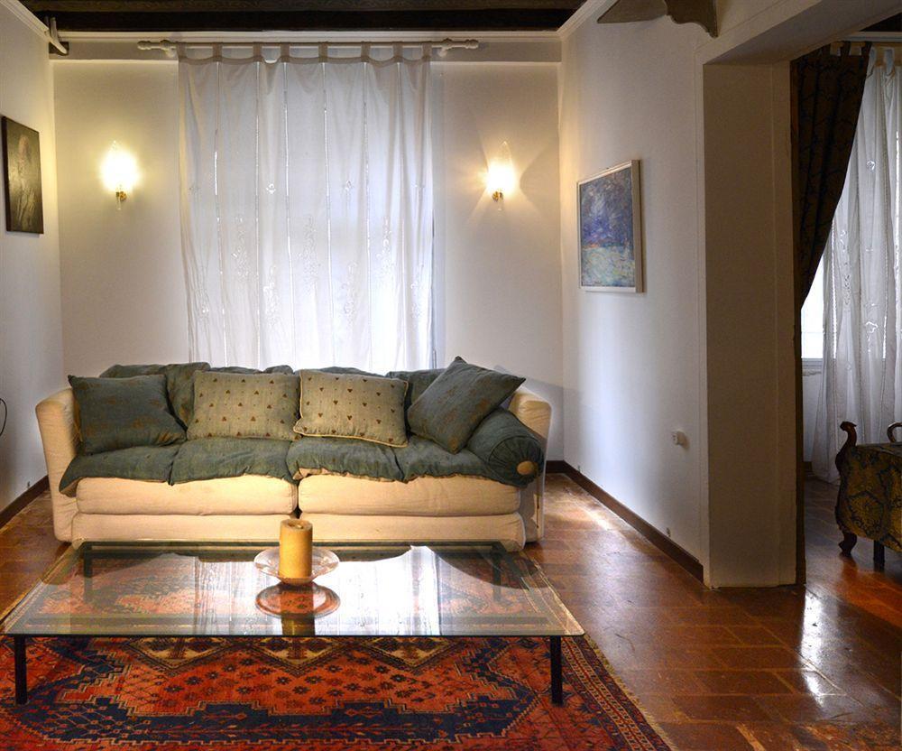 Appartamento Garden Ca' Rezzonico Benátky Exteriér fotografie