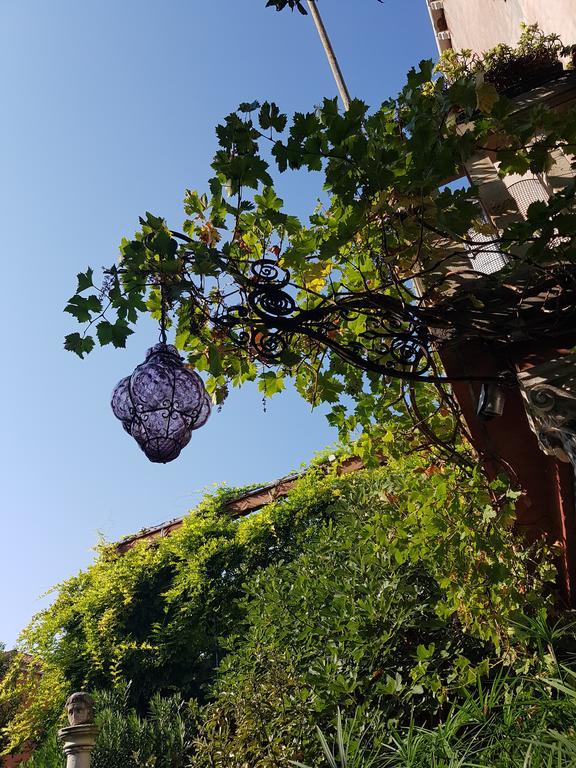 Appartamento Garden Ca' Rezzonico Benátky Exteriér fotografie