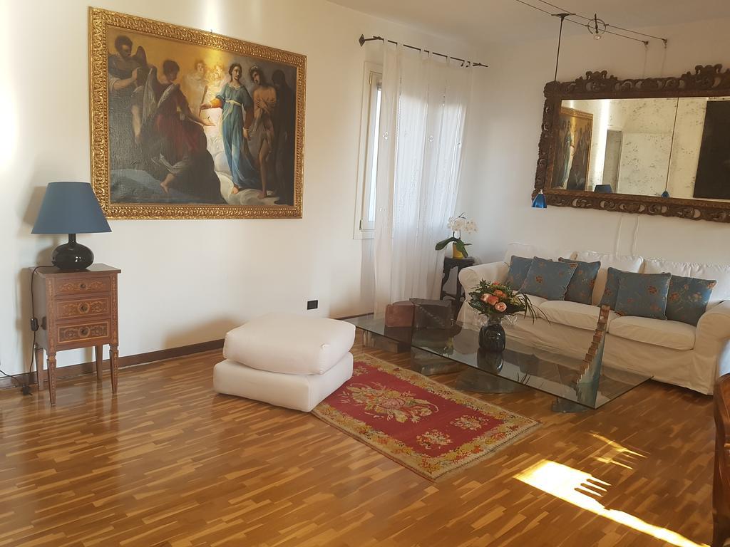 Appartamento Garden Ca' Rezzonico Benátky Pokoj fotografie